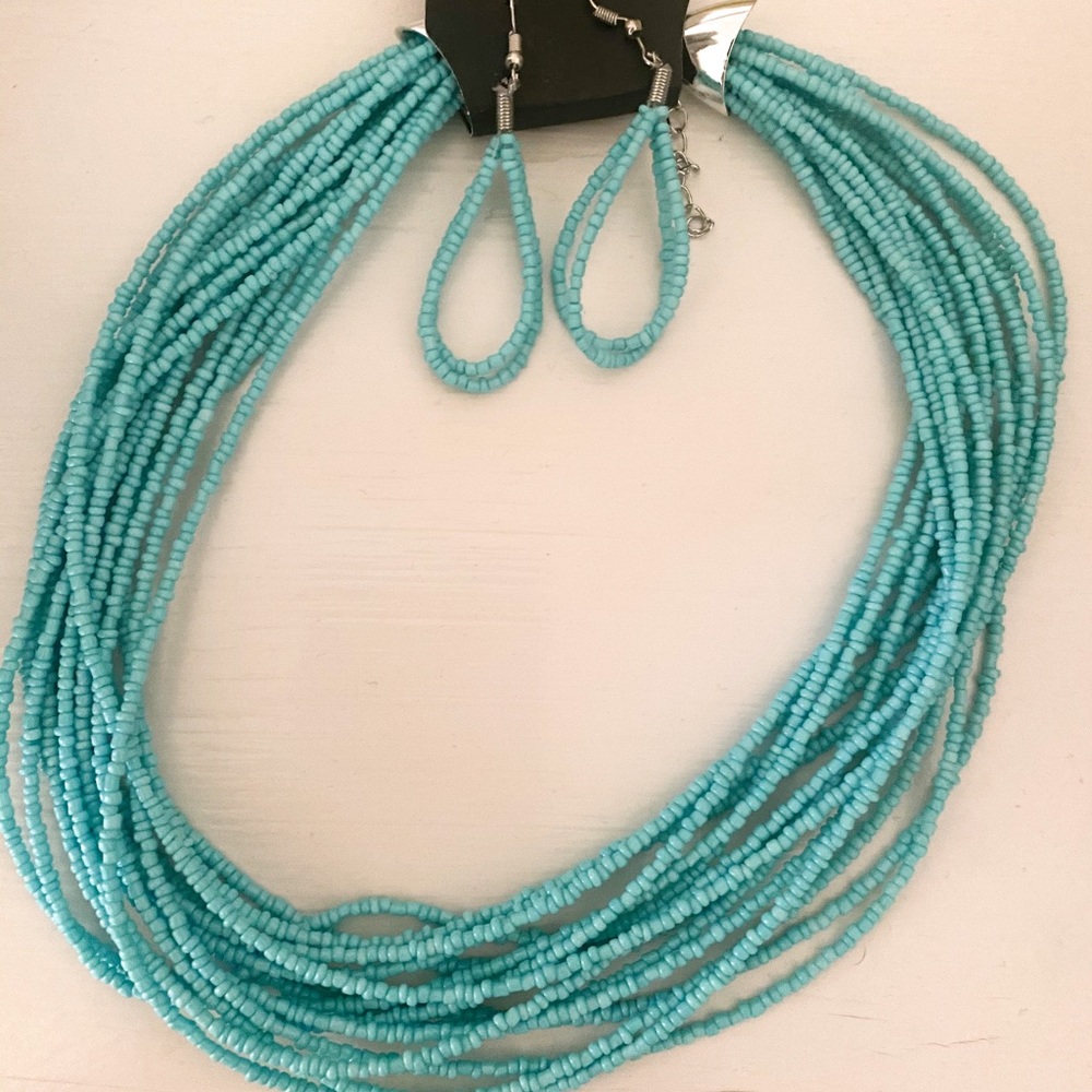 Necklace set